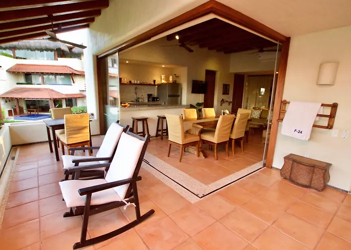Las Palmas Luxury Villas